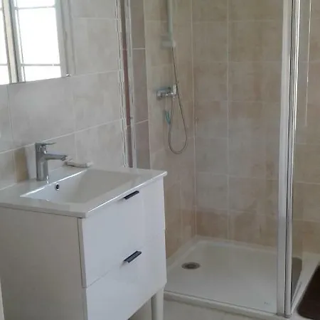 Hébergement de vacances L'hippocampe 10 Rue Jacqueline Maillot - 17300 Rochefort